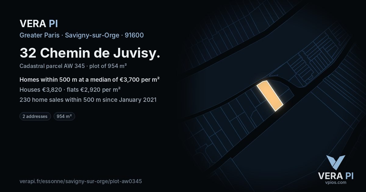 32 Chemin de Juvisy, Savigny-sur-Orge at night – the plot lit, the parcels around coloured by the prices near them