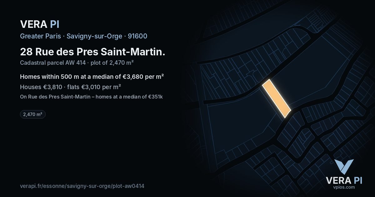 28 Rue des Pres Saint-Martin, Savigny-sur-Orge at night – the plot lit, the parcels around coloured by the prices near them