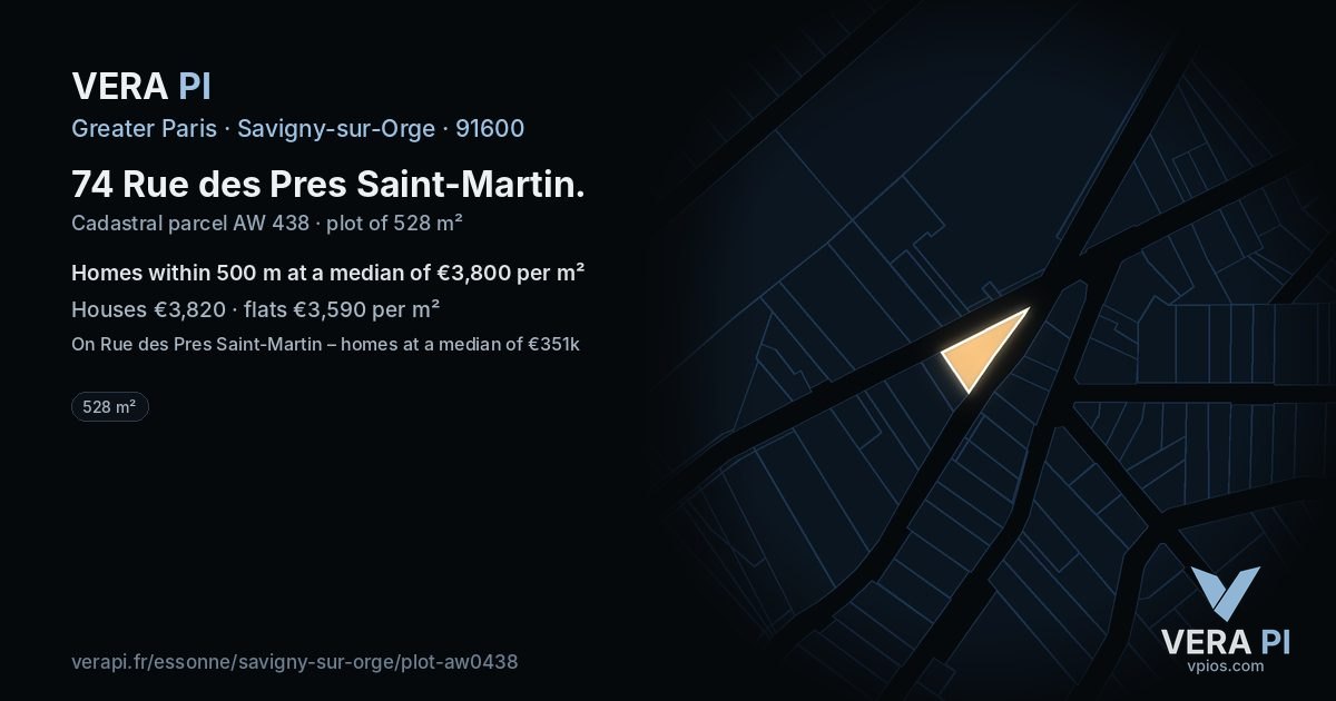 74 Rue des Pres Saint-Martin, Savigny-sur-Orge at night – the plot lit, the parcels around coloured by the prices near them