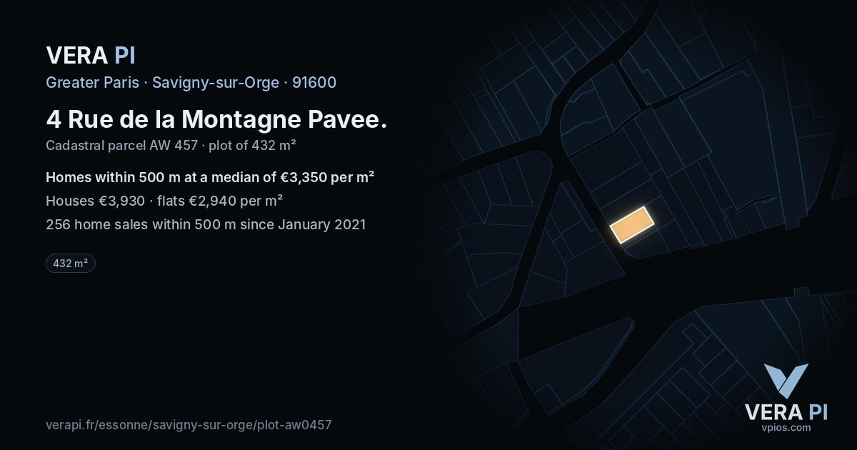 4 Rue de la Montagne Pavee, Savigny-sur-Orge at night – the plot lit, the parcels around coloured by the prices near them