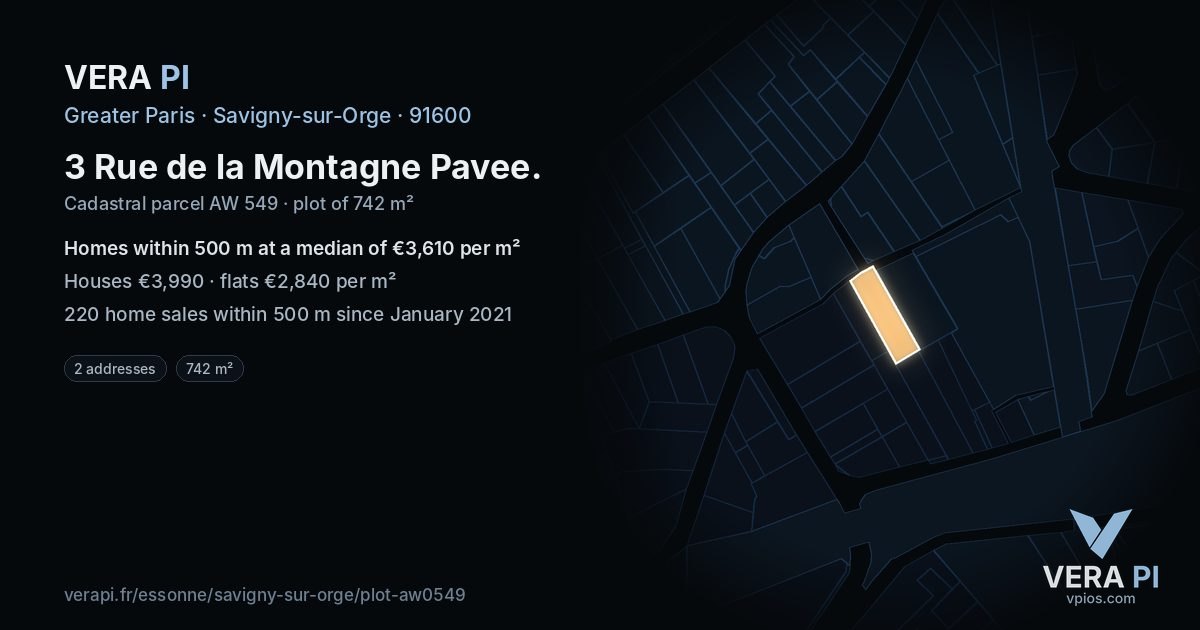 3 Rue de la Montagne Pavee, Savigny-sur-Orge at night – the plot lit, the parcels around coloured by the prices near them
