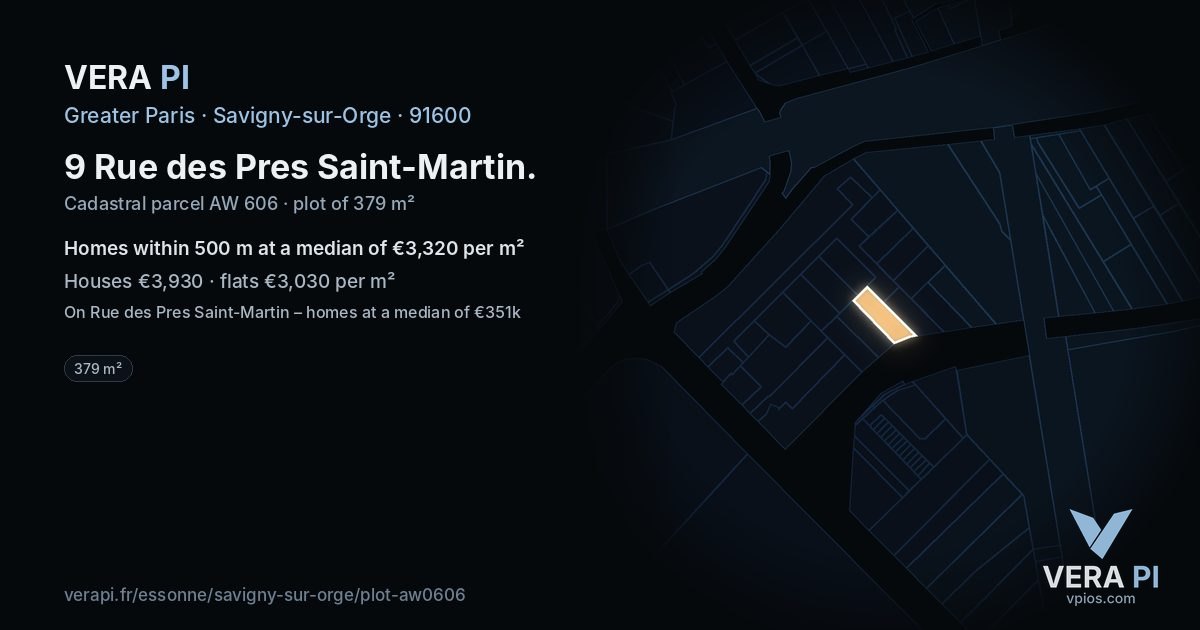9 Rue des Pres Saint-Martin, Savigny-sur-Orge at night – the plot lit, the parcels around coloured by the prices near them