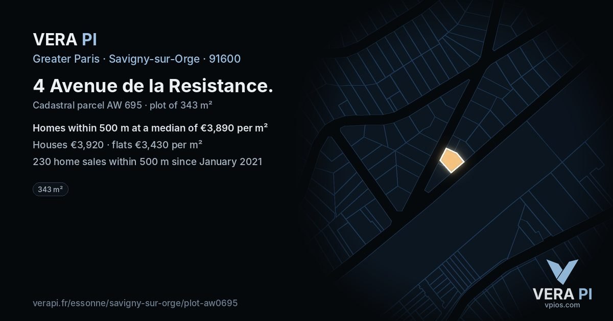 4 Avenue de la Resistance, Savigny-sur-Orge at night – the plot lit, the parcels around coloured by the prices near them