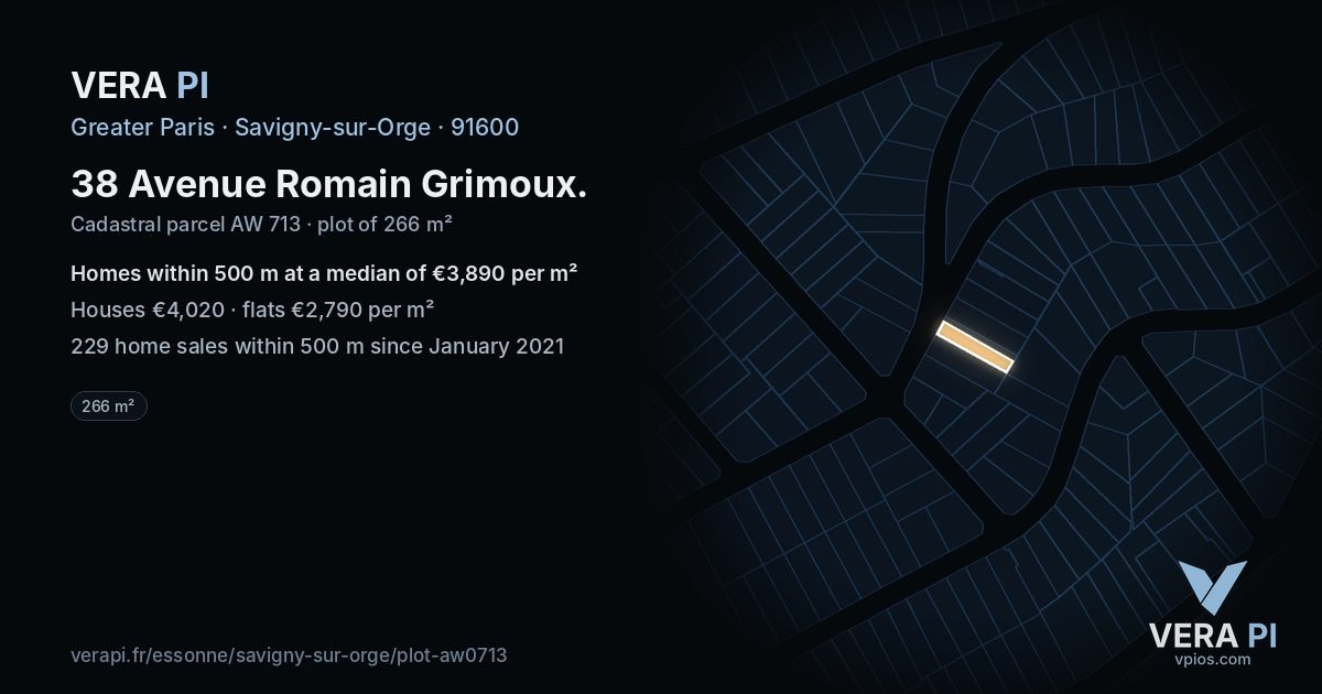 38 Avenue Romain Grimoux, Savigny-sur-Orge at night – the plot lit, the parcels around coloured by the prices near them