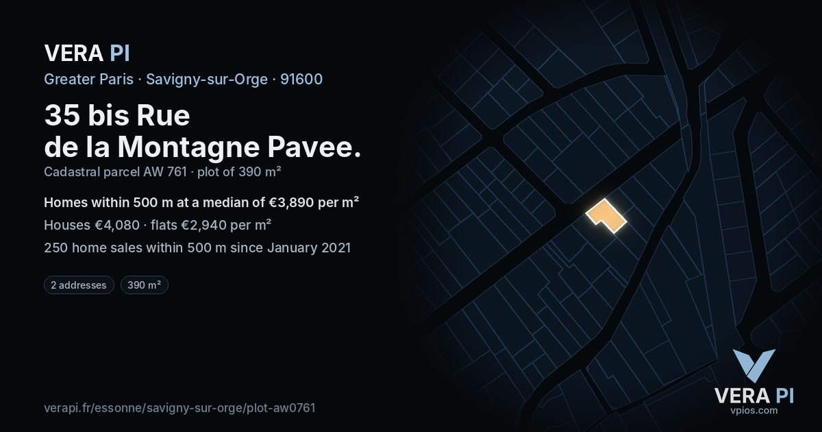 35 bis Rue de la Montagne Pavee, Savigny-sur-Orge at night – the plot lit, the parcels around coloured by the prices near them