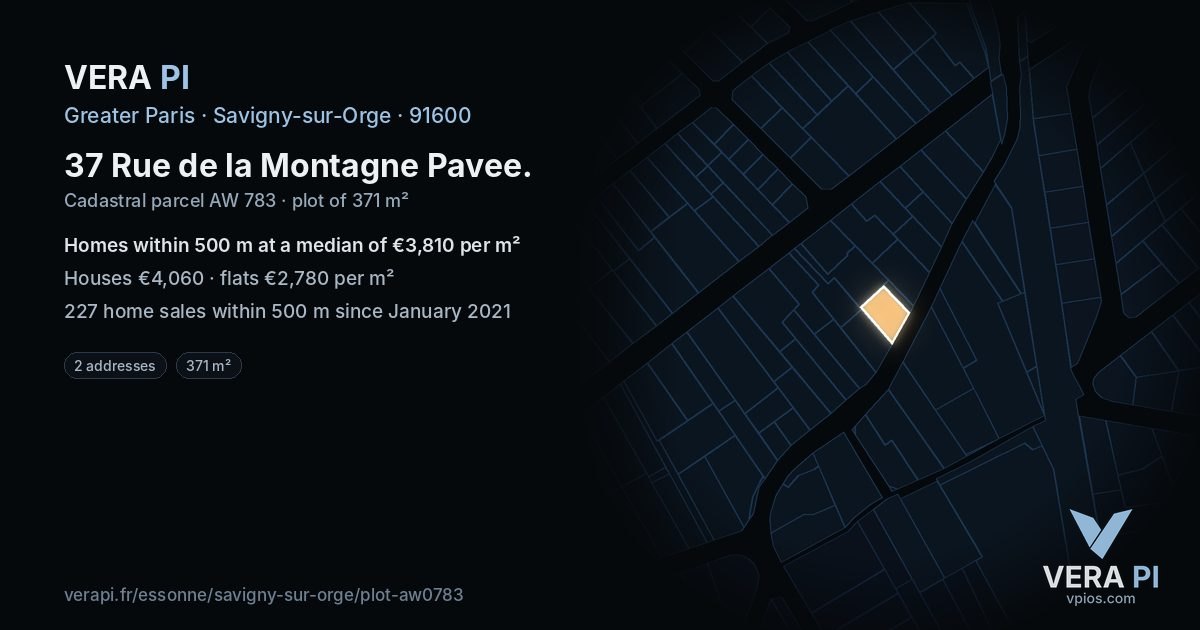 37 Rue de la Montagne Pavee, Savigny-sur-Orge at night – the plot lit, the parcels around coloured by the prices near them