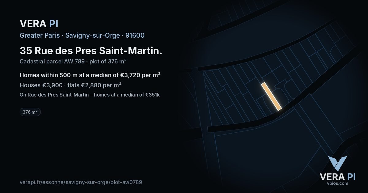 35 Rue des Pres Saint-Martin, Savigny-sur-Orge at night – the plot lit, the parcels around coloured by the prices near them