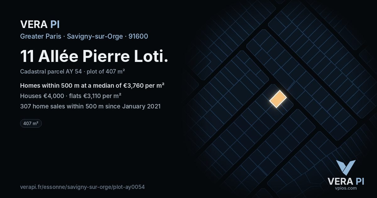 11 Allée Pierre Loti, Savigny-sur-Orge at night – the plot lit, the parcels around coloured by the prices near them