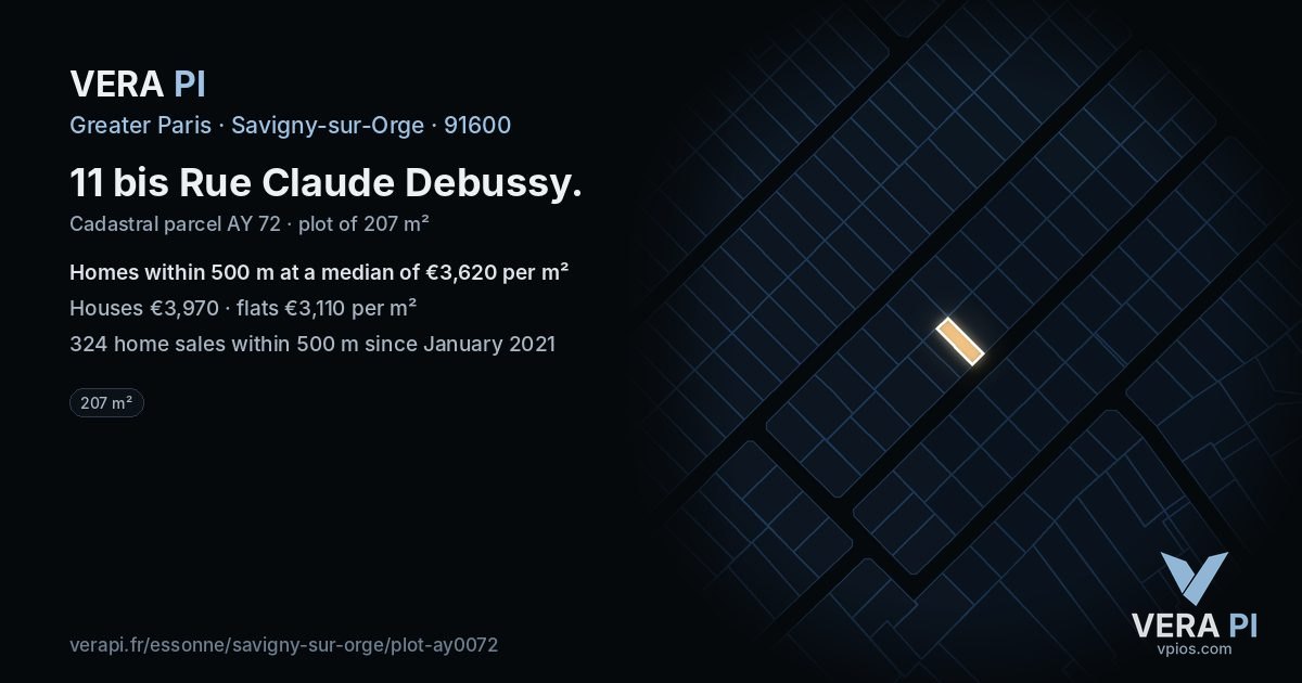 11 bis Rue Claude Debussy, Savigny-sur-Orge at night – the plot lit, the parcels around coloured by the prices near them