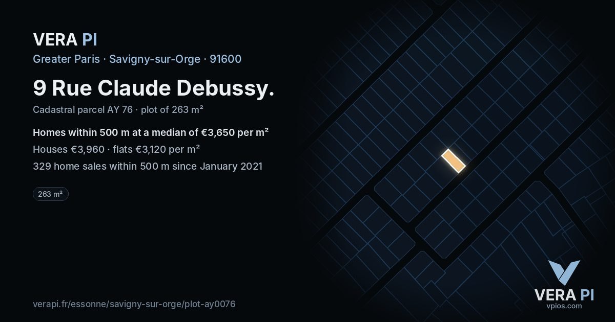 9 Rue Claude Debussy, Savigny-sur-Orge at night – the plot lit, the parcels around coloured by the prices near them