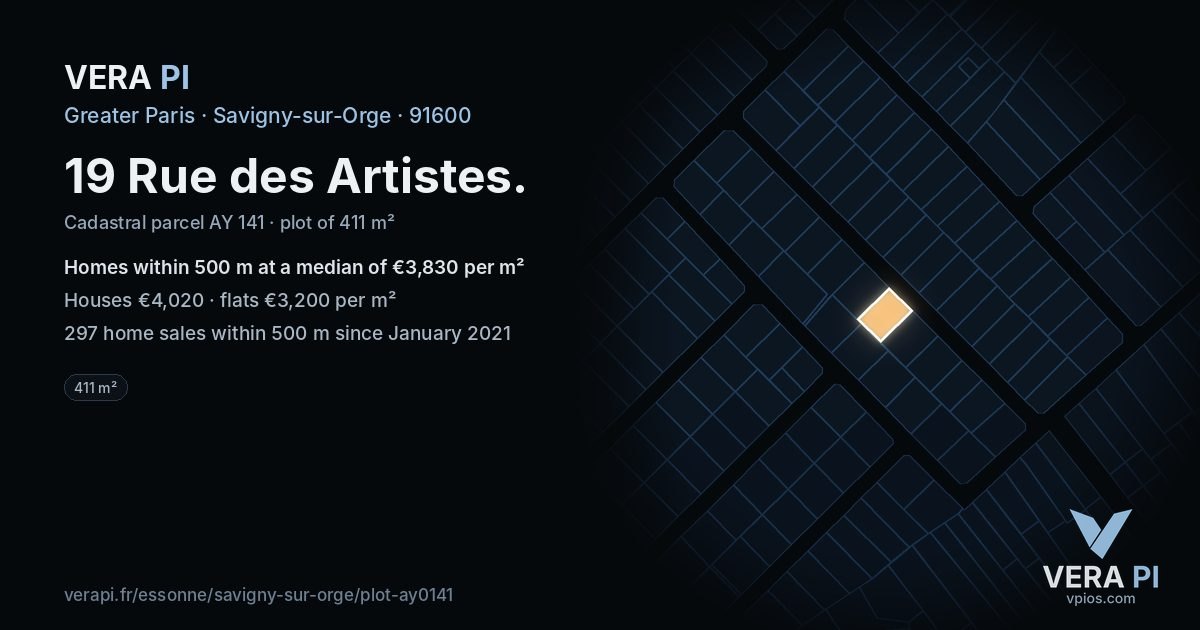19 Rue des Artistes, Savigny-sur-Orge at night – the plot lit, the parcels around coloured by the prices near them