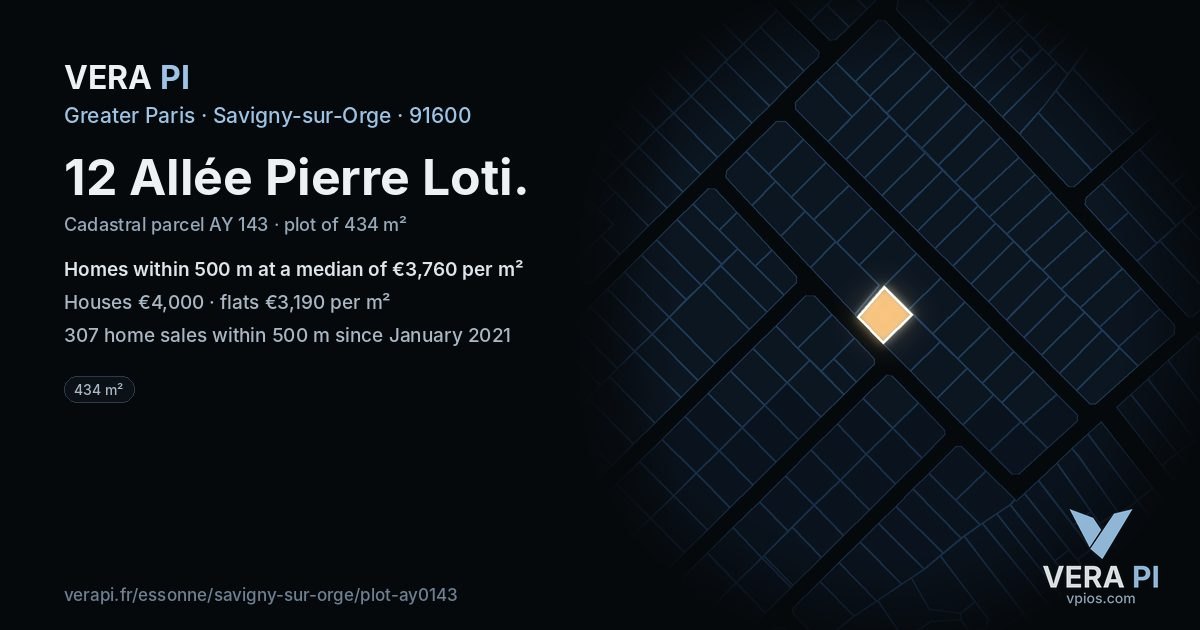 12 Allée Pierre Loti, Savigny-sur-Orge at night – the plot lit, the parcels around coloured by the prices near them