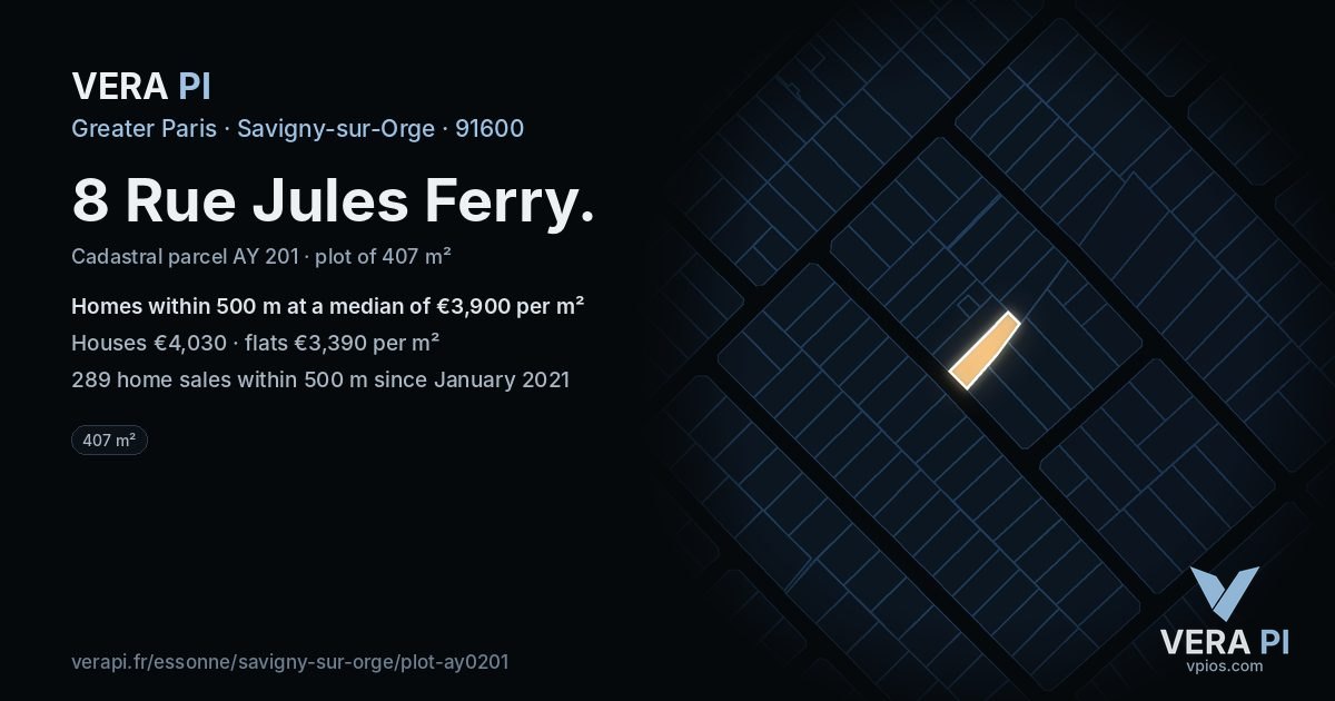 8 Rue Jules Ferry, Savigny-sur-Orge at night – the plot lit, the parcels around coloured by the prices near them