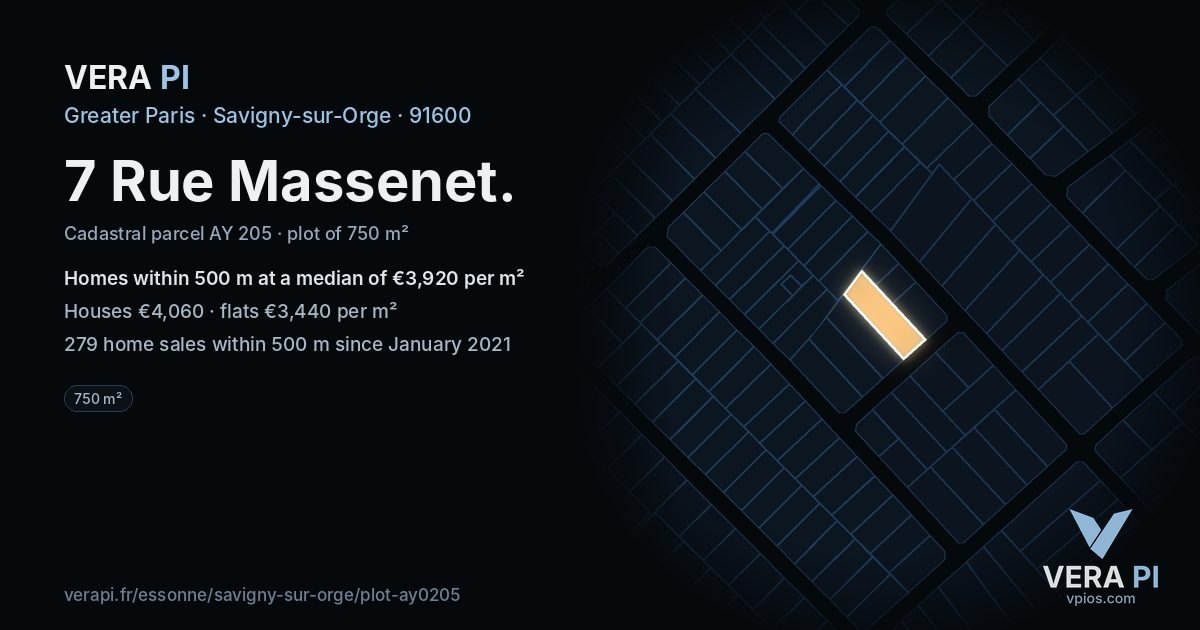 7 Rue Massenet, Savigny-sur-Orge at night – the plot lit, the parcels around coloured by the prices near them