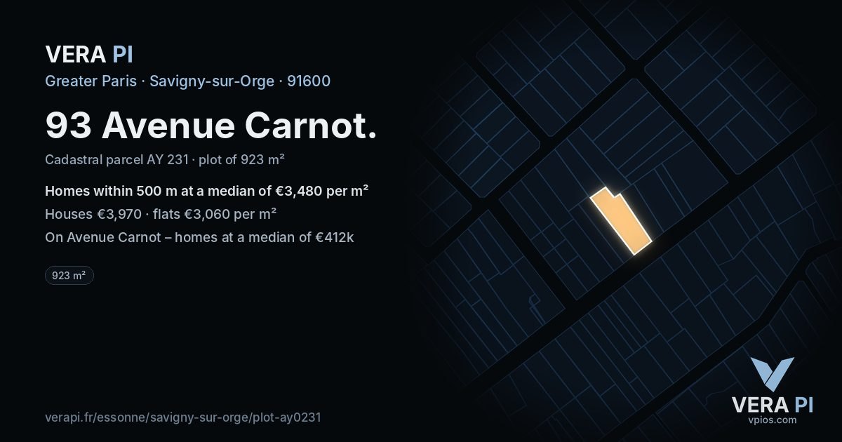 93 Avenue Carnot, Savigny-sur-Orge at night – the plot lit, the parcels around coloured by the prices near them