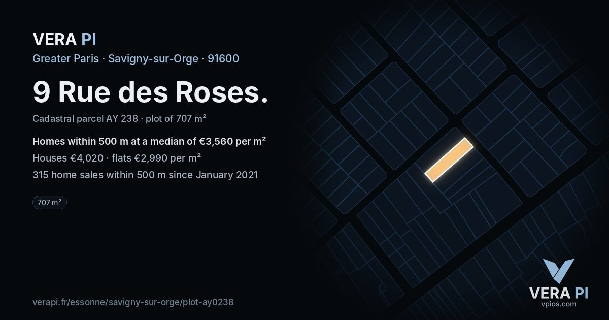 9 Rue des Roses, Savigny-sur-Orge at night – the plot lit, the parcels around coloured by the prices near them