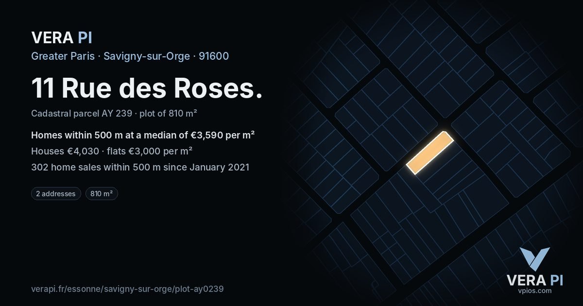 11 Rue des Roses, Savigny-sur-Orge at night – the plot lit, the parcels around coloured by the prices near them