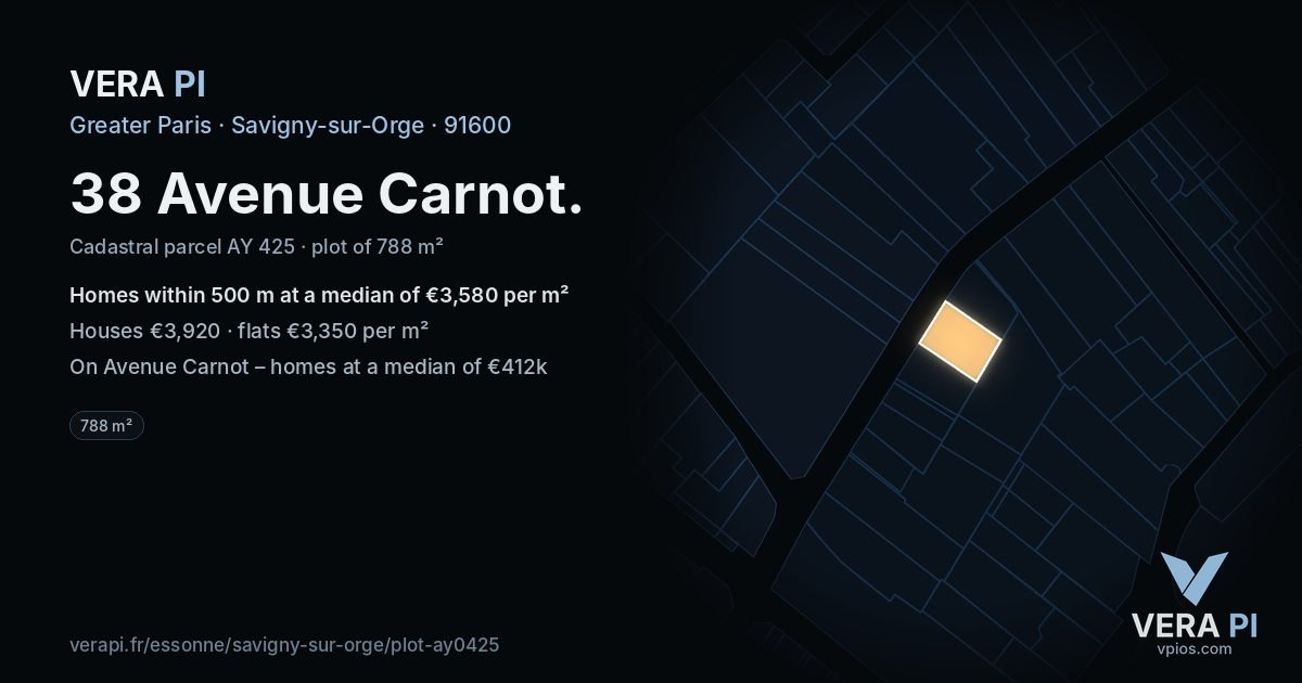 38 Avenue Carnot, Savigny-sur-Orge at night – the plot lit, the parcels around coloured by the prices near them