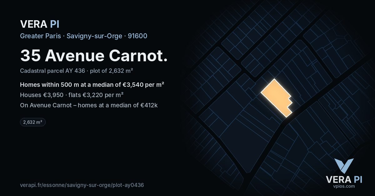 35 Avenue Carnot, Savigny-sur-Orge at night – the plot lit, the parcels around coloured by the prices near them