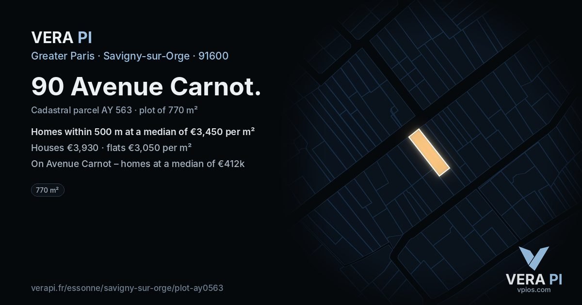 90 Avenue Carnot, Savigny-sur-Orge at night – the plot lit, the parcels around coloured by the prices near them