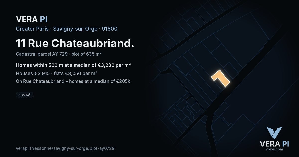 11 Rue Chateaubriand, Savigny-sur-Orge at night – the plot lit, the parcels around coloured by the prices near them