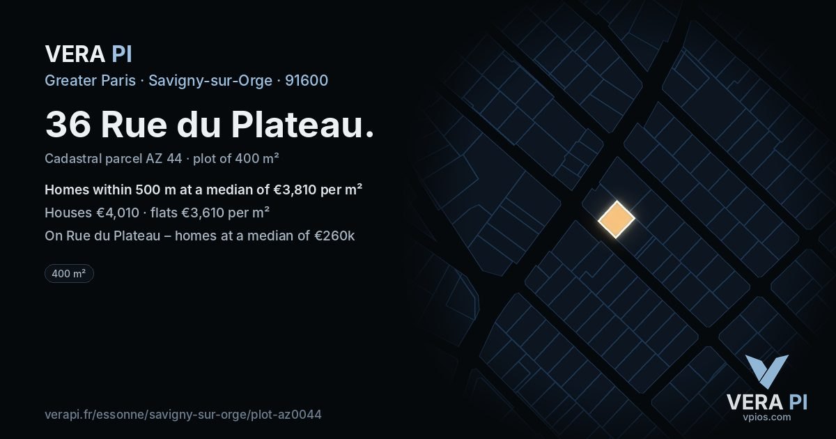 36 Rue du Plateau, Savigny-sur-Orge at night – the plot lit, the parcels around coloured by the prices near them