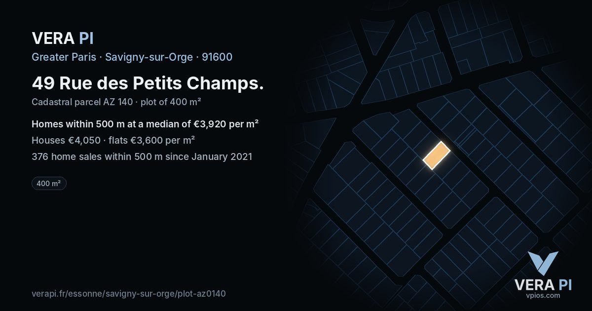 49 Rue des Petits Champs, Savigny-sur-Orge at night – the plot lit, the parcels around coloured by the prices near them