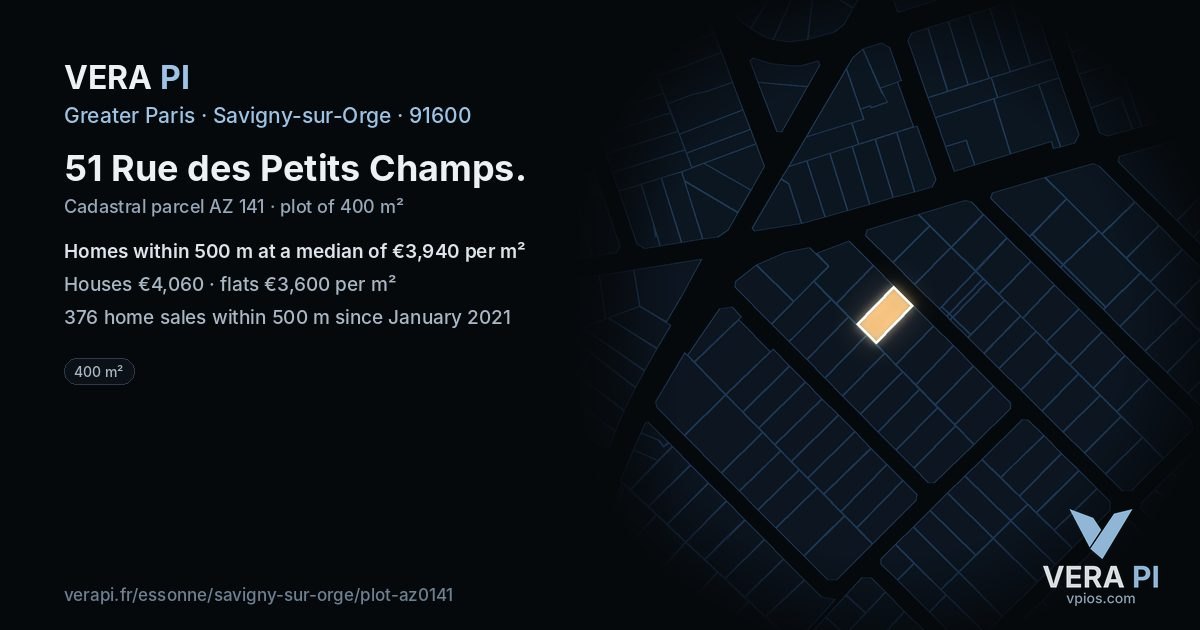 51 Rue des Petits Champs, Savigny-sur-Orge at night – the plot lit, the parcels around coloured by the prices near them