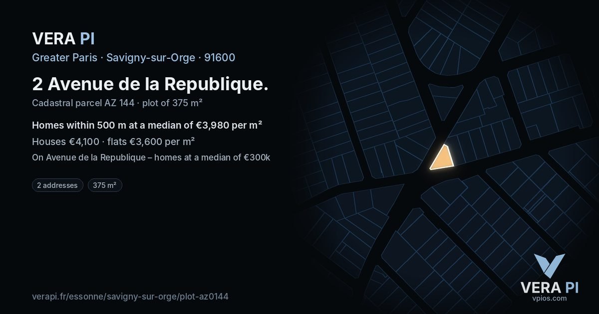 2 Avenue de la Republique, Savigny-sur-Orge at night – the plot lit, the parcels around coloured by the prices near them