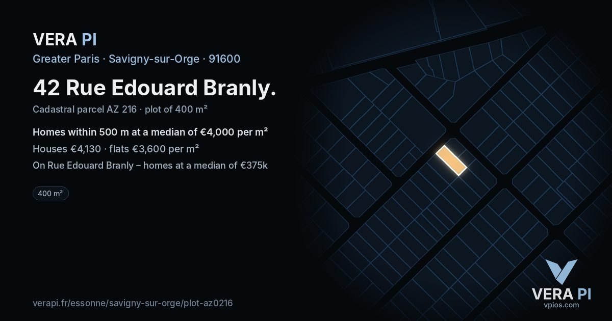 42 Rue Edouard Branly, Savigny-sur-Orge at night – the plot lit, the parcels around coloured by the prices near them