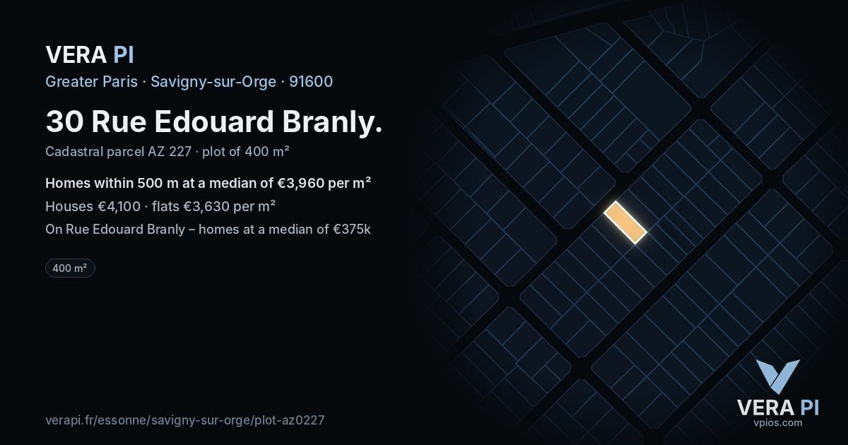 30 Rue Edouard Branly, Savigny-sur-Orge at night – the plot lit, the parcels around coloured by the prices near them
