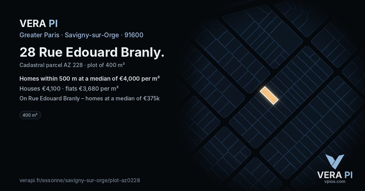28 Rue Edouard Branly, Savigny-sur-Orge at night – the plot lit, the parcels around coloured by the prices near them