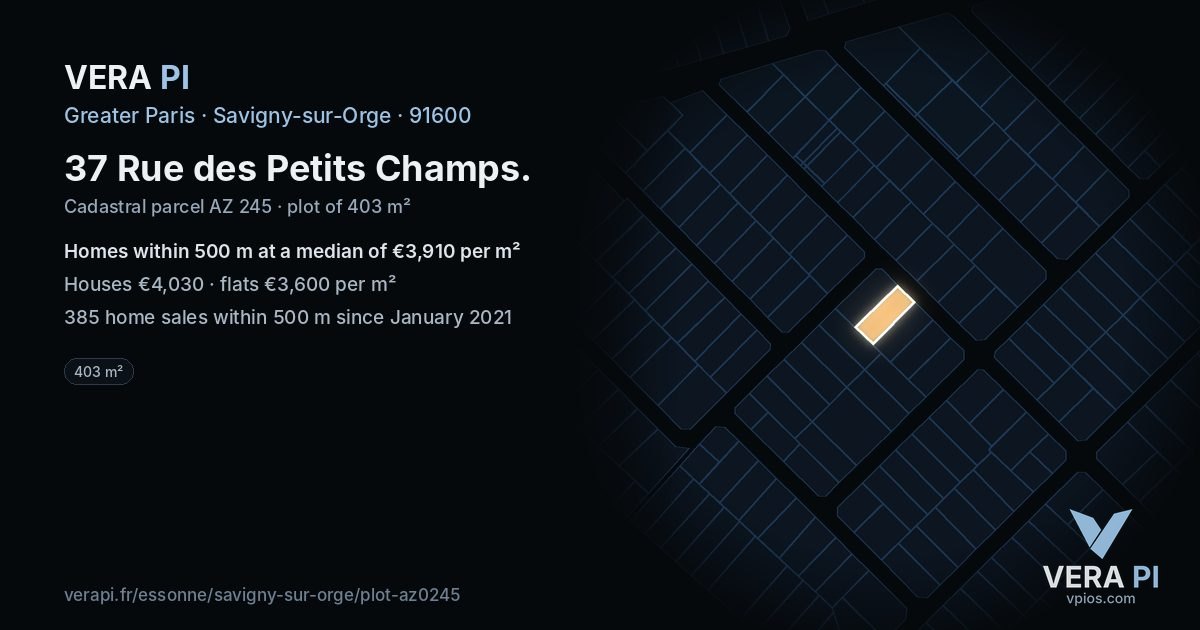 37 Rue des Petits Champs, Savigny-sur-Orge at night – the plot lit, the parcels around coloured by the prices near them