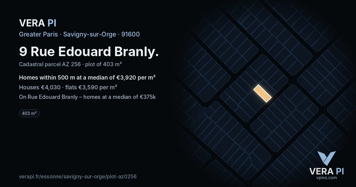 9 Rue Edouard Branly, Savigny-sur-Orge at night – the plot lit, the parcels around coloured by the prices near them
