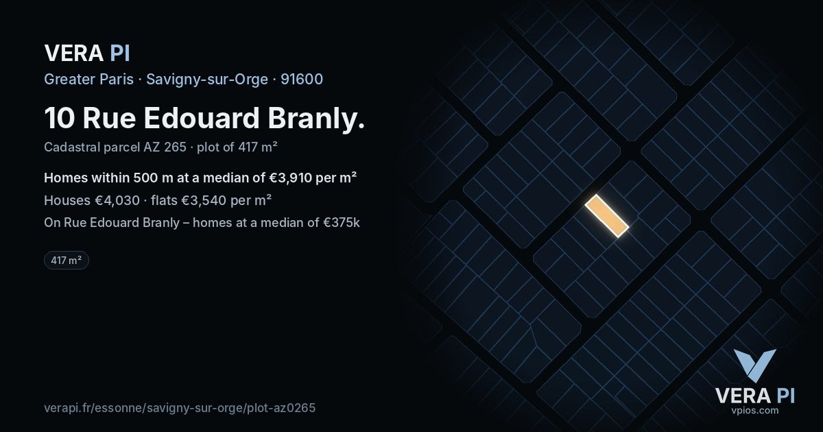 10 Rue Edouard Branly, Savigny-sur-Orge at night – the plot lit, the parcels around coloured by the prices near them