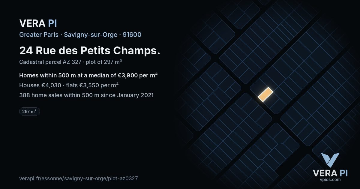24 Rue des Petits Champs, Savigny-sur-Orge at night – the plot lit, the parcels around coloured by the prices near them