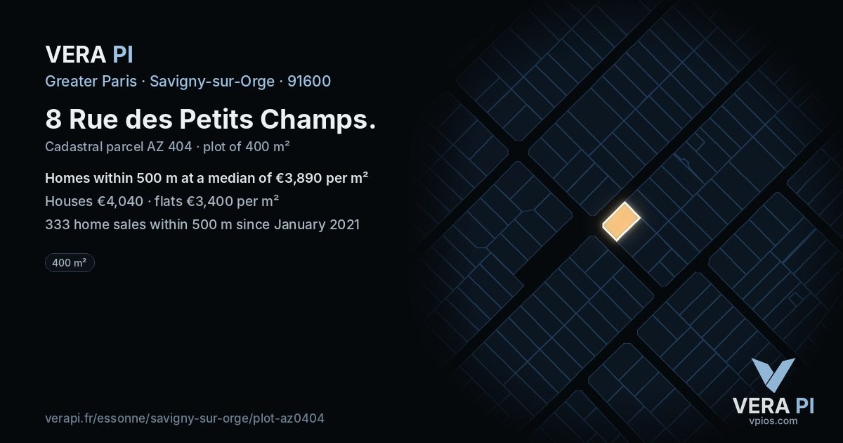8 Rue des Petits Champs, Savigny-sur-Orge at night – the plot lit, the parcels around coloured by the prices near them