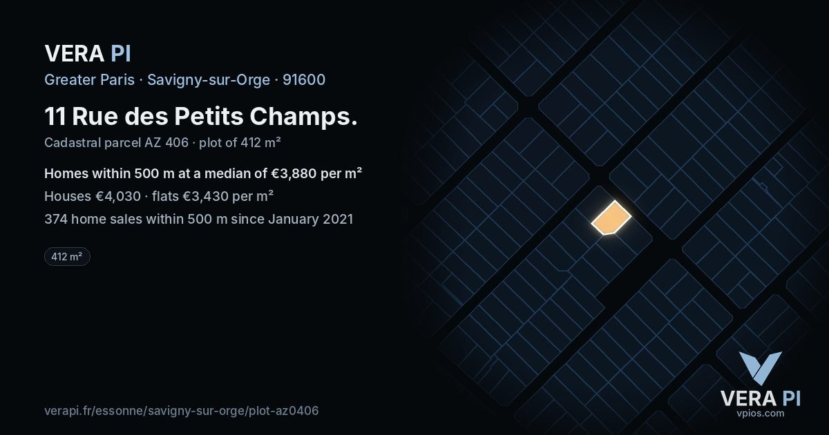 11 Rue des Petits Champs, Savigny-sur-Orge at night – the plot lit, the parcels around coloured by the prices near them