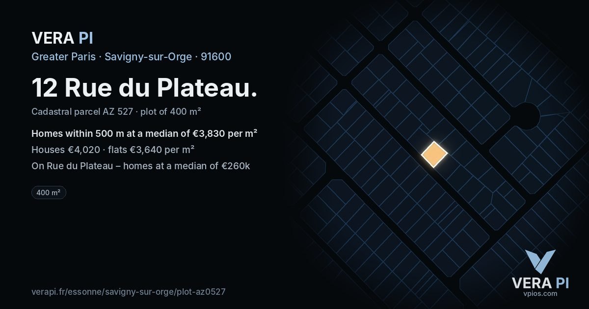 12 Rue du Plateau, Savigny-sur-Orge at night – the plot lit, the parcels around coloured by the prices near them