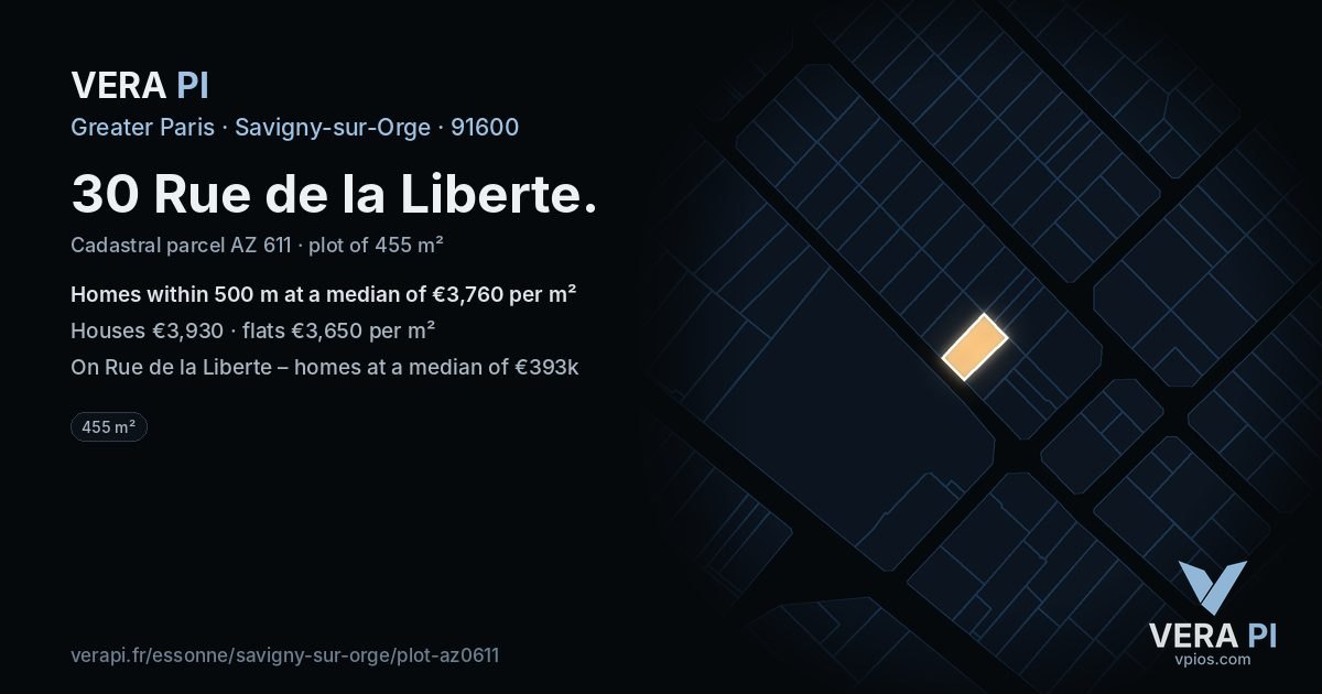 30 Rue de la Liberte, Savigny-sur-Orge at night – the plot lit, the parcels around coloured by the prices near them