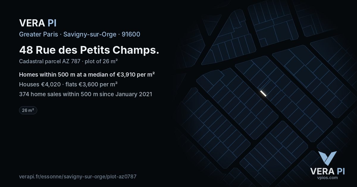 48 Rue des Petits Champs, Savigny-sur-Orge at night – the plot lit, the parcels around coloured by the prices near them