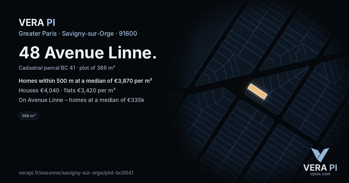 48 Avenue Linne, Savigny-sur-Orge at night – the plot lit, the parcels around coloured by the prices near them