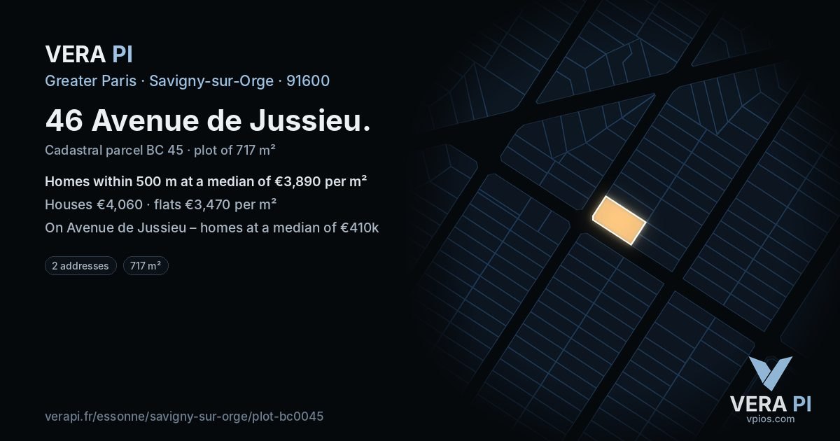 46 Avenue de Jussieu, Savigny-sur-Orge at night – the plot lit, the parcels around coloured by the prices near them