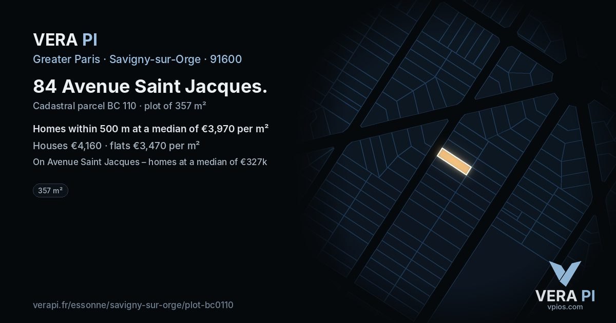 84 Avenue Saint Jacques, Savigny-sur-Orge at night – the plot lit, the parcels around coloured by the prices near them
