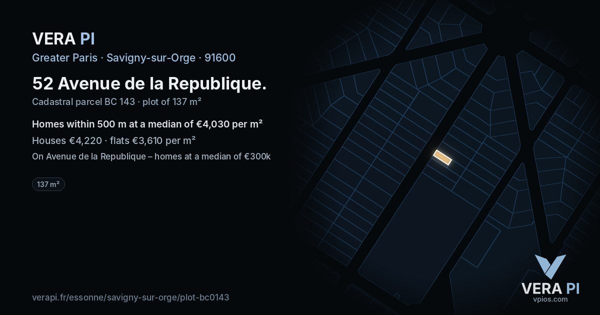 52 Avenue de la Republique, Savigny-sur-Orge at night – the plot lit, the parcels around coloured by the prices near them