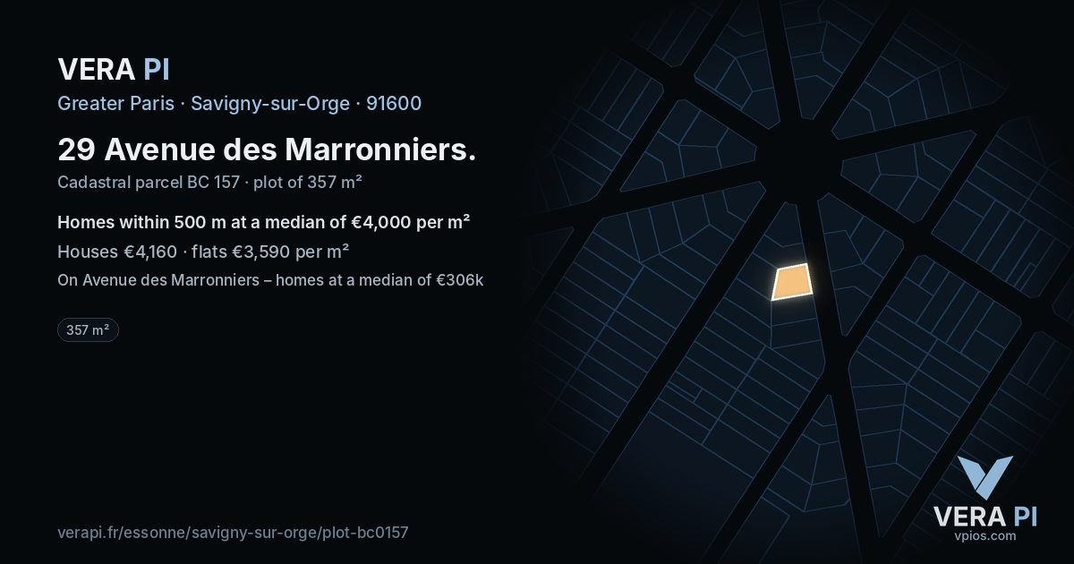 29 Avenue des Marronniers, Savigny-sur-Orge at night – the plot lit, the parcels around coloured by the prices near them
