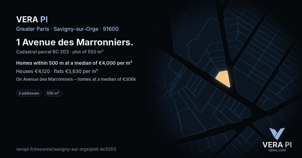 1 Avenue des Marronniers, Savigny-sur-Orge at night – the plot lit, the parcels around coloured by the prices near them