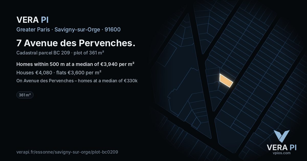 7 Avenue des Pervenches, Savigny-sur-Orge at night – the plot lit, the parcels around coloured by the prices near them