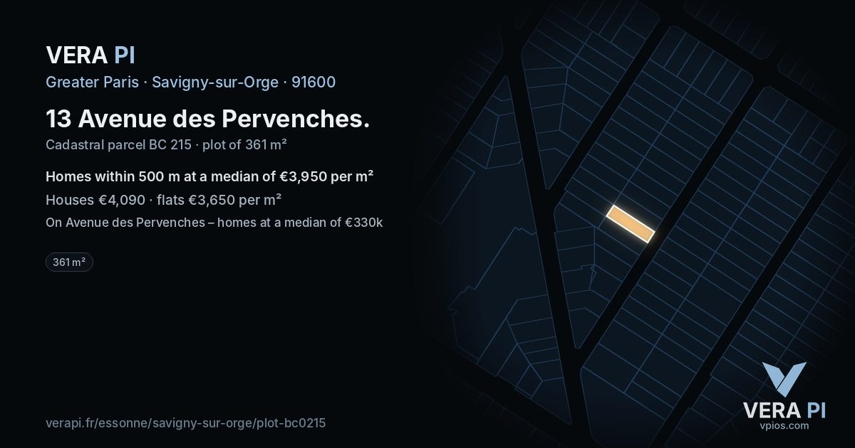 13 Avenue des Pervenches, Savigny-sur-Orge at night – the plot lit, the parcels around coloured by the prices near them