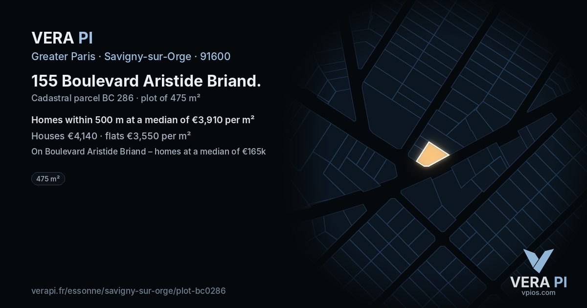 155 Boulevard Aristide Briand, Savigny-sur-Orge at night – the plot lit, the parcels around coloured by the prices near them